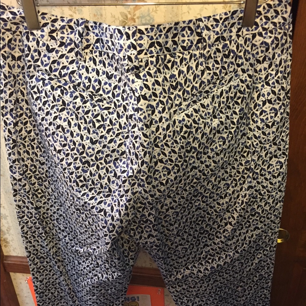 Pure Collection Ankle Pants - Picture 6 of 6